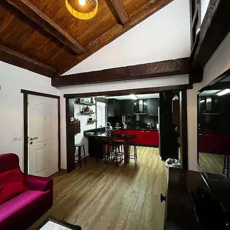 Sola Costeiro Apartamento *